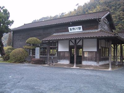 �×��w�w��