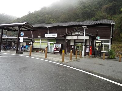 ��{�w�w��